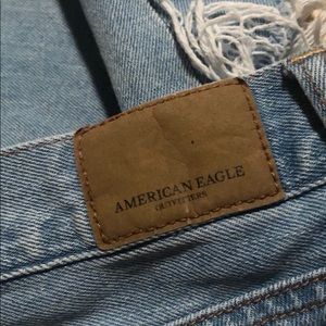 American Eagle mom jeans